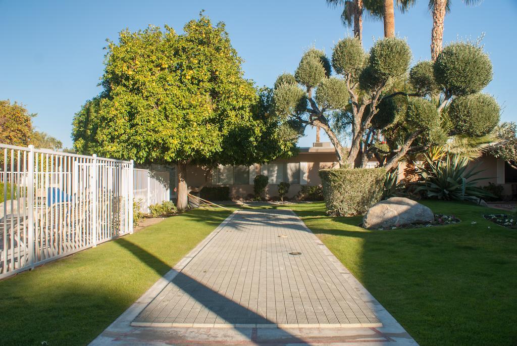 Tuscany Manor Palm Springs Esterno foto