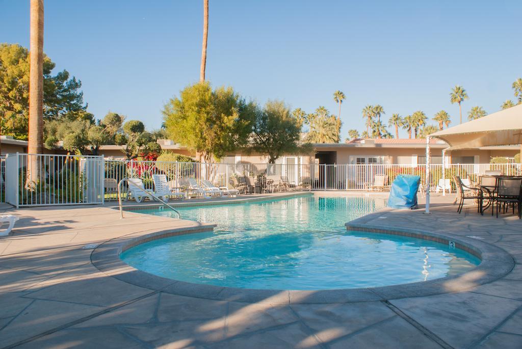 Tuscany Manor Palm Springs Esterno foto