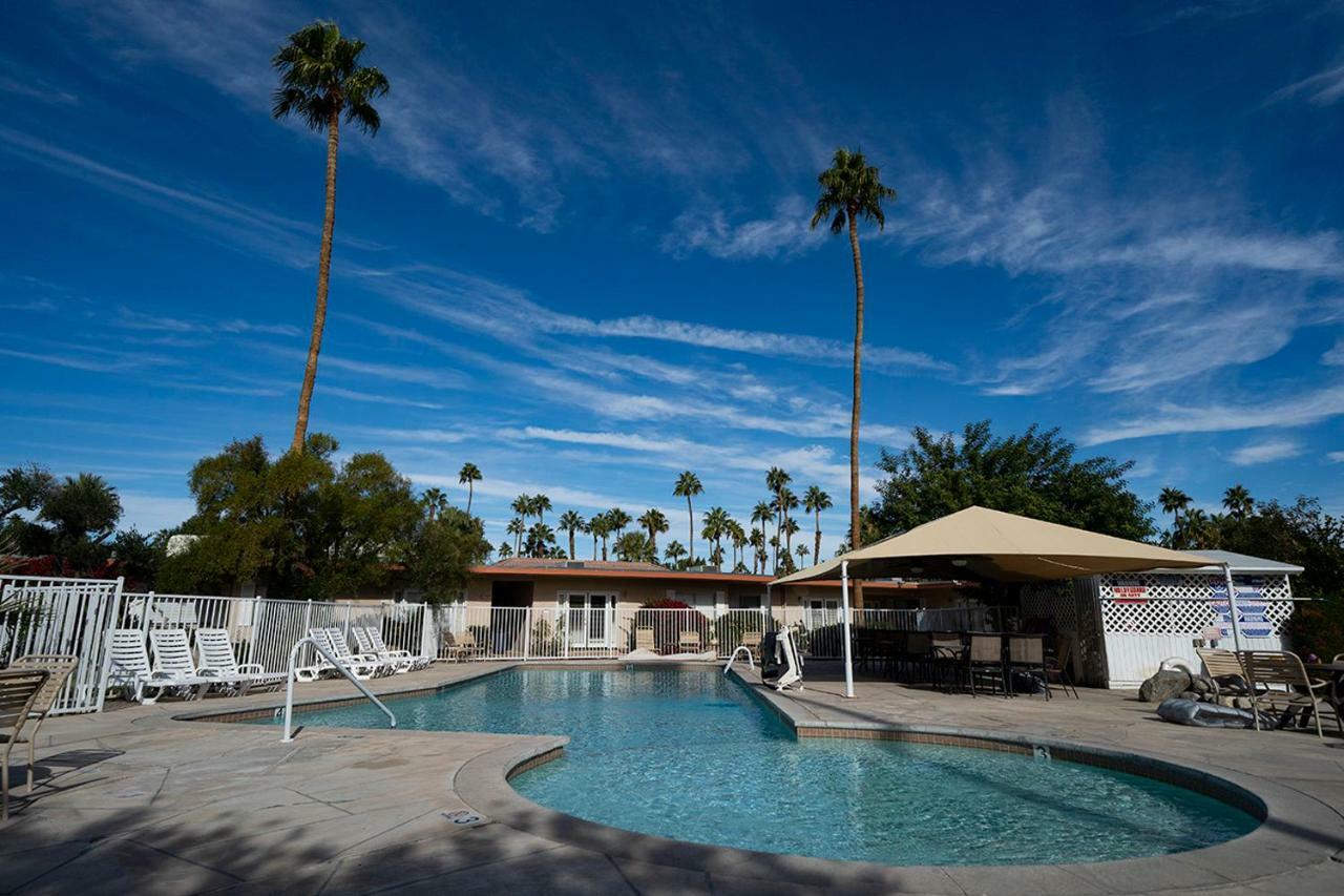 Tuscany Manor Palm Springs Esterno foto